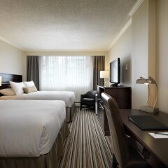 Отель Chateau Victoria Hotel & Suites Канада, Виктория - отзывы, цены и фото номеров - забронировать отель Chateau Victoria Hotel & Suites онлайн удобства в номере