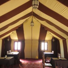 Отель Le Mirage Erg Chebbi Luxury Desert Camp Марокко, Мерзуга - отзывы, цены и фото номеров - забронировать отель Le Mirage Erg Chebbi Luxury Desert Camp онлайн развлечения