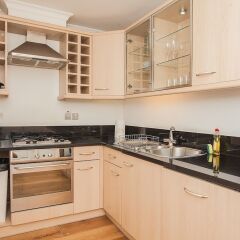 Отель Spacious South Kensington Penthouse в номере