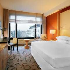 Отель Sheraton Berlin Grand Hotel Esplanade Германия, Берлин - 6 отзывов об отеле, цены и фото номеров - забронировать отель Sheraton Berlin Grand Hotel Esplanade онлайн комната для гостей фото 4
