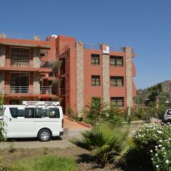 Zan-Seyoum Hotel Lalibela городской автобус