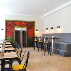 Westbahn Hotel (ex.Arthotel ANA Westbahn) гостиничный бар