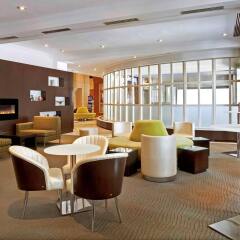 Отель The Novotel Toronto Centre Канада, Торонто - отзывы, цены и фото номеров - забронировать отель The Novotel Toronto Centre онлайн гостиничный бар фото 3