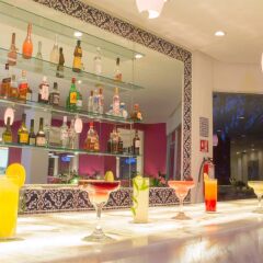 Отель Best Western Plus Puebla гостиничный бар