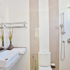Отель Crystal Beach Inn Мальдивы, Атолл Каафу - отзывы, цены и фото номеров - забронировать отель Crystal Beach Inn онлайн ванная