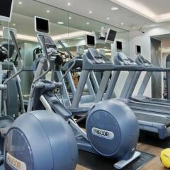 Отель Hilton Vienna фитнесс-зал фото 3