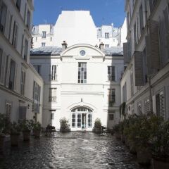 Отель Peaceful Pigalle