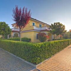 Отель Residence I Giardini Del Conero Италия, Порто Реканати - отзывы, цены и фото номеров - забронировать отель Residence I Giardini Del Conero онлайн спортивное сооружение