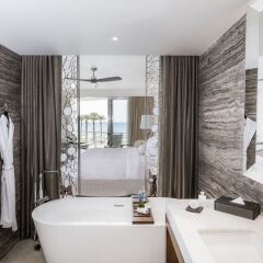 Отель Le Blanc Spa Resort Los Cabos All Inclusive Adults Only ванная