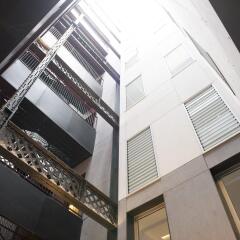 Отель MH Apartments Barcelona Испания, Барселона - отзывы, цены и фото номеров - забронировать отель MH Apartments Barcelona онлайн балкон