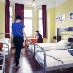 The Circus Hostel комната для гостей