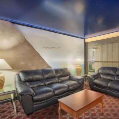Отель Super 8 by Wyndham West Haven развлечения