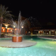 Отель Alexis Park All Suite Resort бассейн