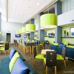 Отель Hampton Inn Suites Sarasota/Bradenton Airport детские мероприятия