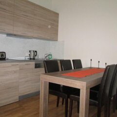 Апартаменты Debo Apartments в номере