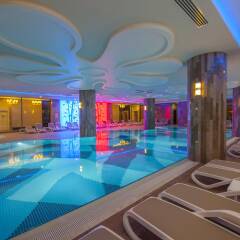 Отель Kirman Belazur Resort And Spa Богазкент бассейн