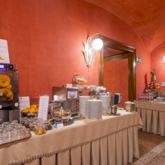 Отель Corona d 'Oro Италия, Болонья - 1 отзыв об отеле, цены и фото номеров - забронировать отель Corona d 'Oro онлайн фото 5