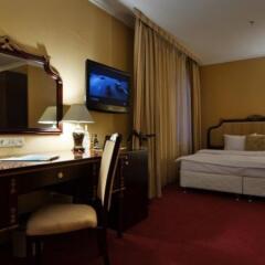 Гостиница Клементин 4* Стандартный номер с двуспальной кроватью фото 8
