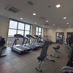 DoubleTree by Hilton Hotel Lodz фитнесс-зал