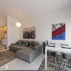 Отель Modern Venice Loft комната для гостей фото 2