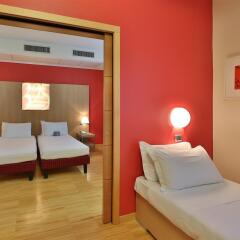 Best Western Plus Hotel Bologna сейф в номере