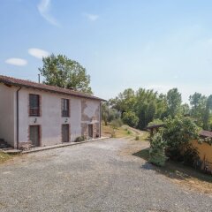 Отель Farmhouse Located in the Beautiful Aulla in Northern Tuscany Аулла фото 5