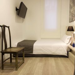 THE 8 Boutique B&B in Barcelona, Spain from 304$, photos, reviews - zenhotels.com guestroom photo 2