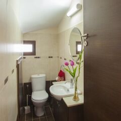 Отель Villa Grecos Grove ванная