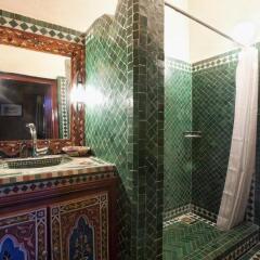 Отель Riad Ouarzazate Марокко, Уарзазат - отзывы, цены и фото номеров - забронировать отель Riad Ouarzazate онлайн ванная