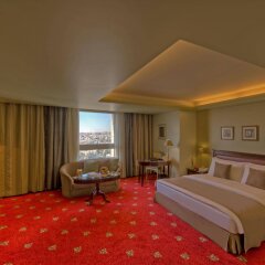 Le Royal Hotels & Resorts - Amman in Amman, Jordan from 158$, photos, reviews - zenhotels.com guestroom
