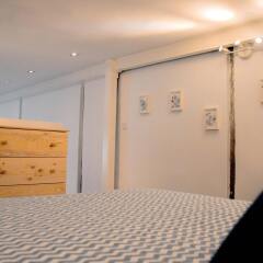 Отель Flats Lollipop City Center Мадрид сейф в номере