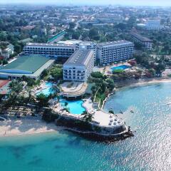 Отель Dusit Thani Pattaya спортивное сооружение