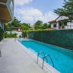Отель Lemonade Phuket с домашними животными
