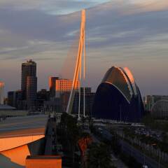 Отель Holiday Inn Express Valencia Ciudad de las Ciencias