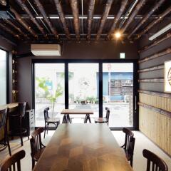 Hakata Minoshima Hostel FUTAGI Хаката питание