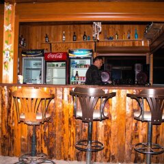 Отель Full Moon Camp гостиничный бар