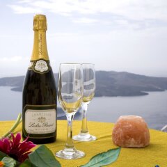 Отель Adamis Majesty Suites Греция, Остров Санторини - отзывы, цены и фото номеров - забронировать отель Adamis Majesty Suites онлайн в номере фото 2