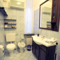 Отель Essiale B&B Генуя ванная