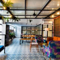 BedBug Hostel by Madpackers интерьер отеля фото 2