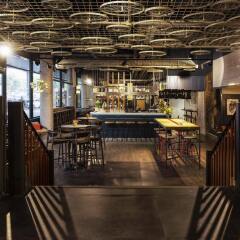 Отель Ibis Amsterdam Centre Нидерланды, Амстердам - 2 отзыва об отеле, цены и фото номеров - забронировать отель Ibis Amsterdam Centre онлайн гостиничный бар