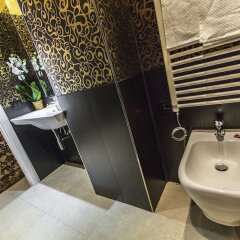 Отель Studio Frari Wifi R&R Италия, Венеция - отзывы, цены и фото номеров - забронировать отель Studio Frari Wifi R&R онлайн ванная фото 2