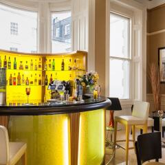 Отель Park Grand Paddington Court гостиничный бар