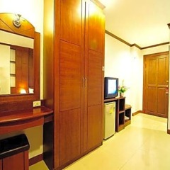 Arita Hotel Patong сейф в номере