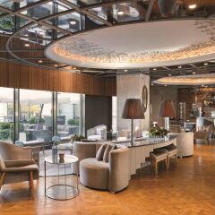 Отель Wyndham Grand Istanbul Kalamis Marina гостиничный бар
