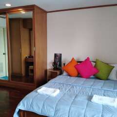 Апартаменты down town apartment near bts station Бангкок комната для гостей фото 5