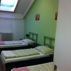 Zrinyi Hostel комната для гостей фото 3