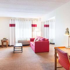 Отель Four Points By Sheraton Columbus - Polaris Колумбус комната для гостей фото 3