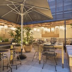 Tryp Barcelona Apolo Hotel бассейн фото 2