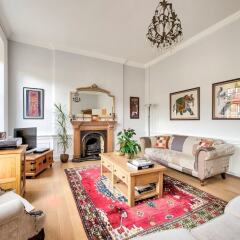 Отель Beautiful 1 Bedroom City Centre Apartment Великобритания, Эдинбург - отзывы, цены и фото номеров - забронировать отель Beautiful 1 Bedroom City Centre Apartment онлайн комната для гостей фото 5