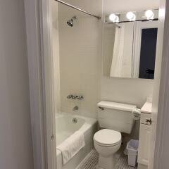 Отель Lenox Hill Apartments 30 Day Rentals США, Нью-Йорк - отзывы, цены и фото номеров - забронировать отель Lenox Hill Apartments 30 Day Rentals онлайн комната для гостей фото 4